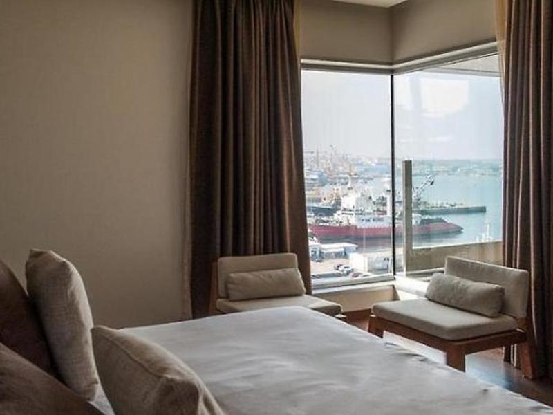 5FB6FC0FEB402655BD5E5325DD5AE85C