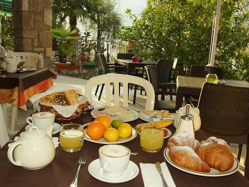 F1C9048B457183D9DAFBB952C7B132A0