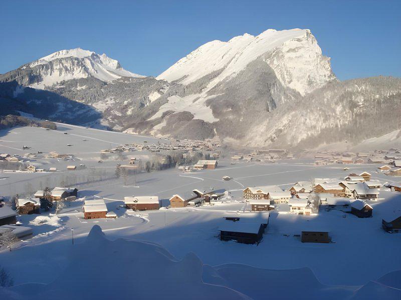 D6540DF73ECDE9789911F3584B257CEF