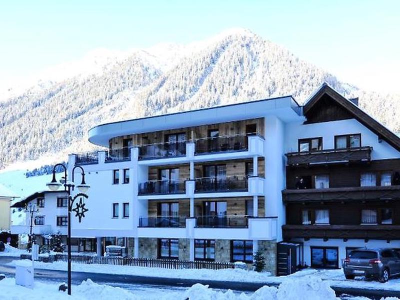 7AF24335CAECCAF4F9363DFFCD90E852