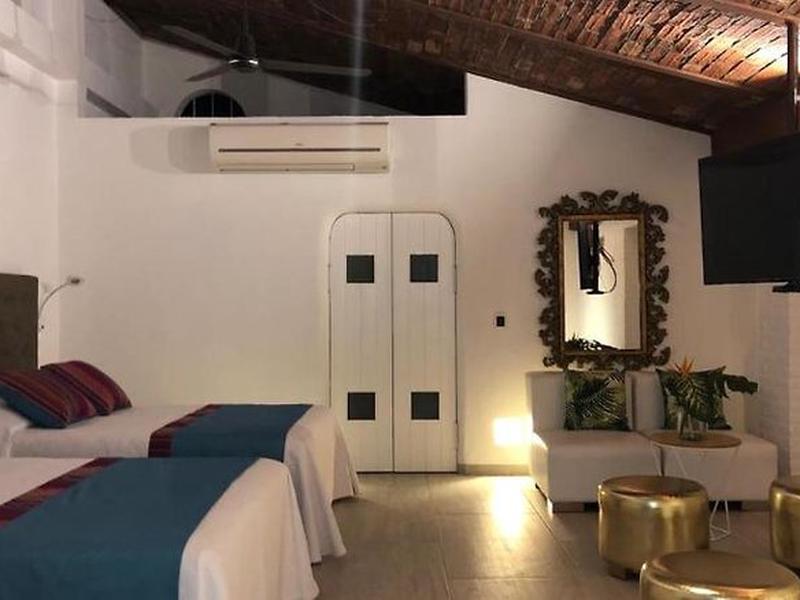 1CF6C83E43165F54AFE1D7E3F1FE027E