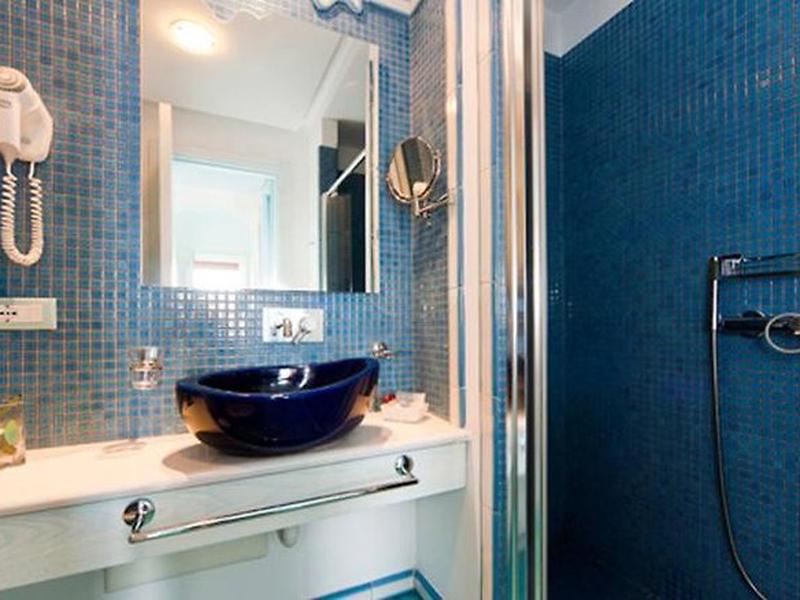 EF340A23E409040362512E3BEFBA0B79