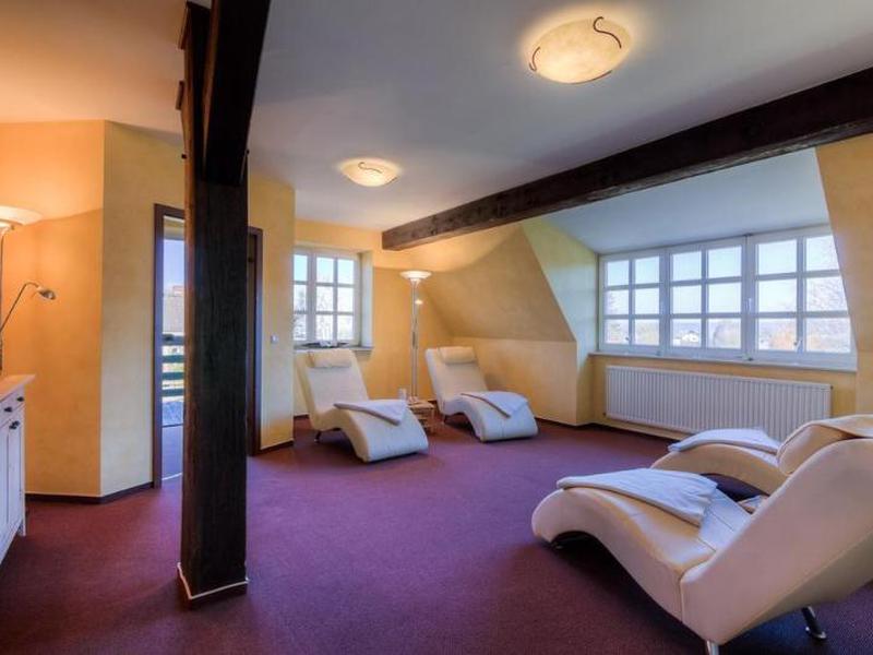 13D384AC2EC528A537340167344E6C69