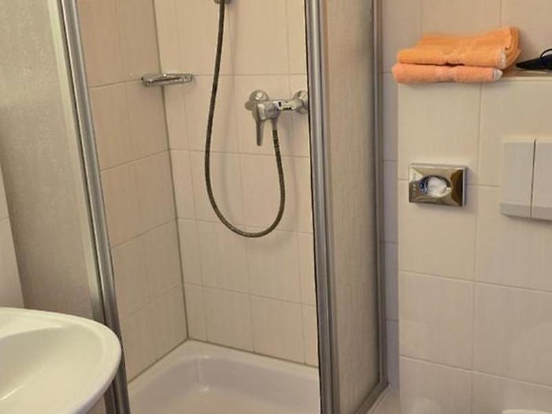 25B1F8C502D7EF66CEF74234692B587C