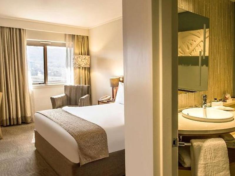 2E89E8DB6465BAAA8251E576372822D3