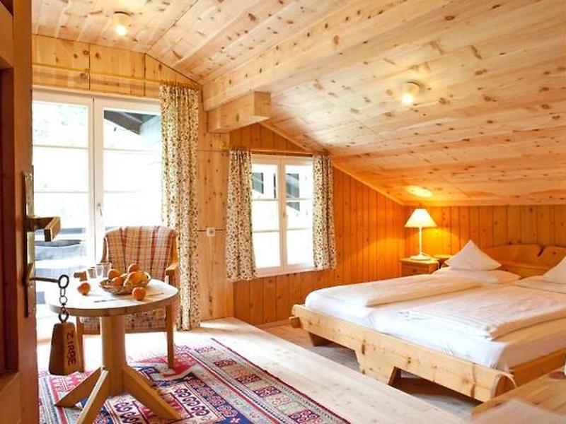 A07DDF75582DBF6676C69DBAF6291417