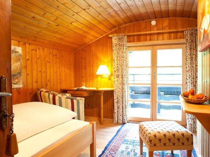 7ED66D5E00728B29F4F6C6DED4151728