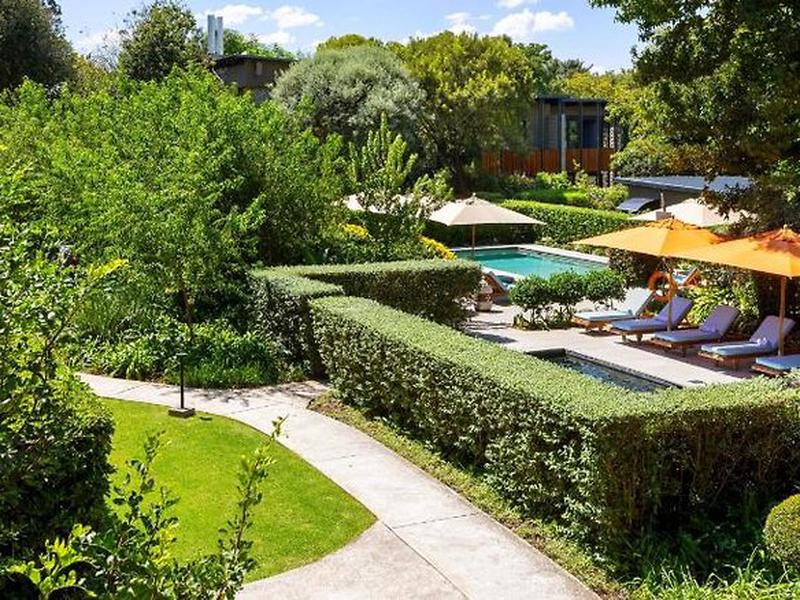 1A660781B44B4CE75C3F352D898B5FAC