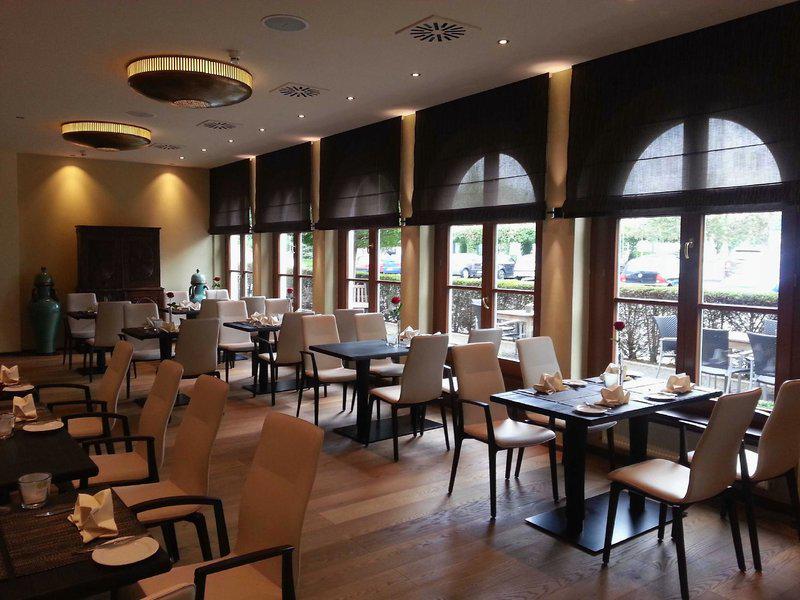 16ABAFDB7386F78B4DADAD76A6313394