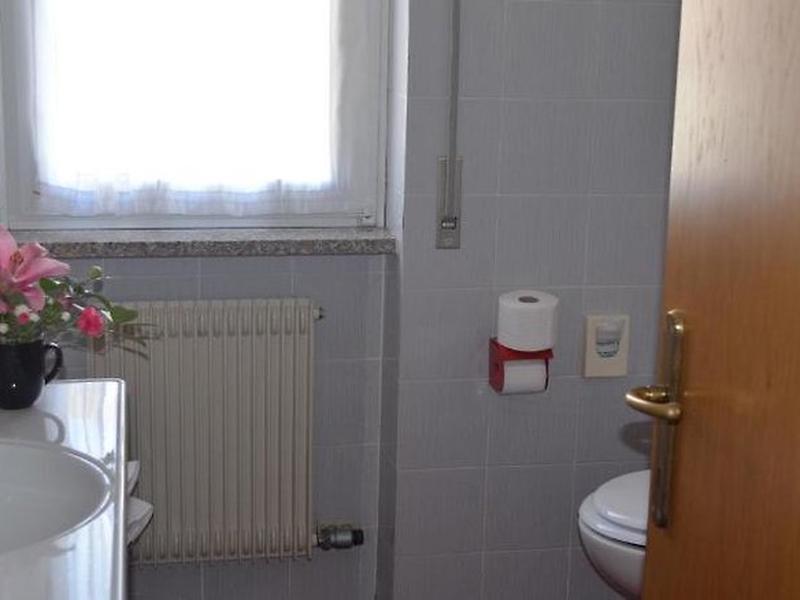 65E3210ADA950D1E697449602CD1F0EB