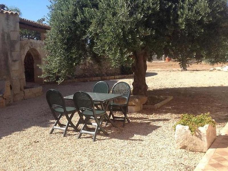 E881DA6049198484390CB8AA2E1FF38D