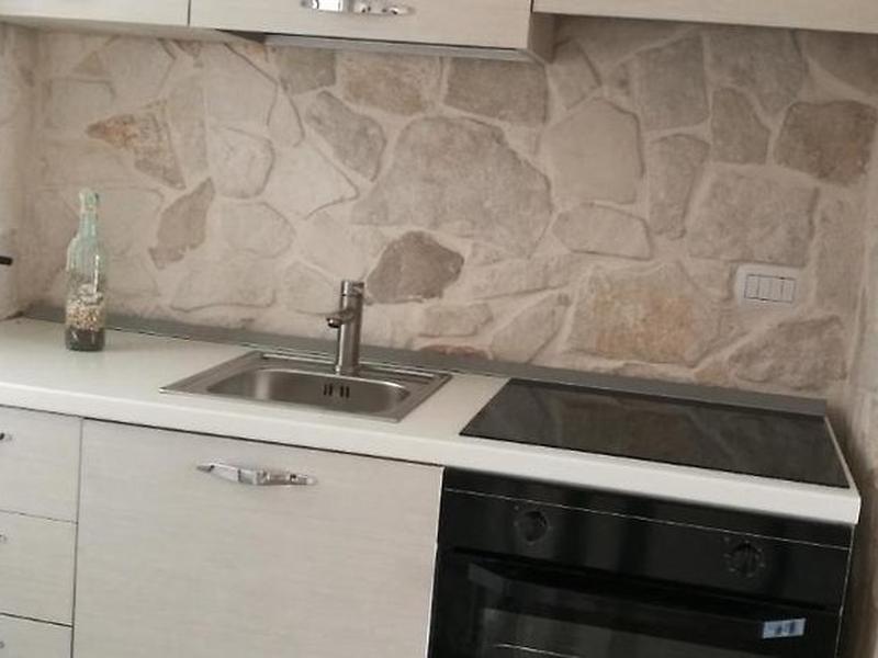 44665F5C847DDEA10BDE4CC5C186A554