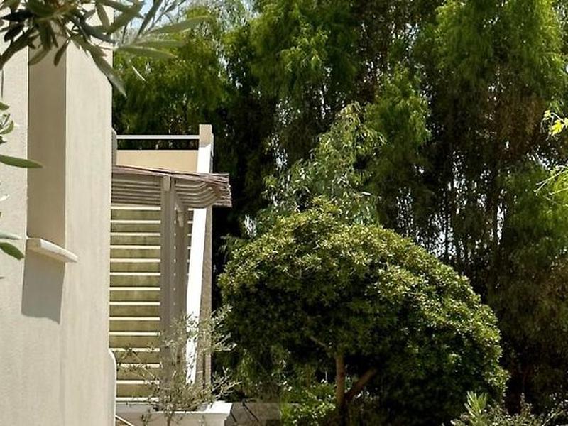 1E518F3D8AC741D8089195F761BE1F91