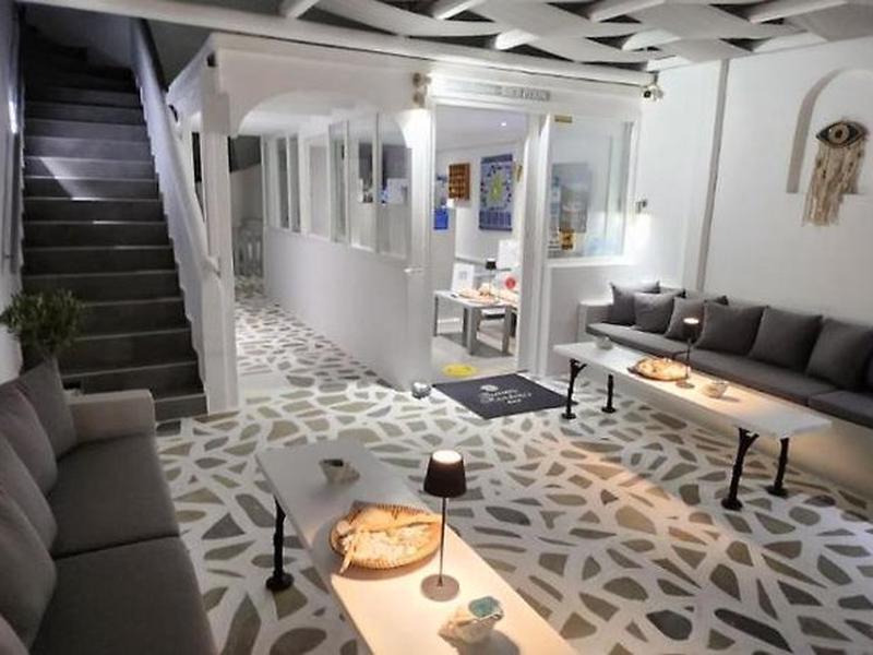 1876D7906A32D40DE3338D9E8982C331