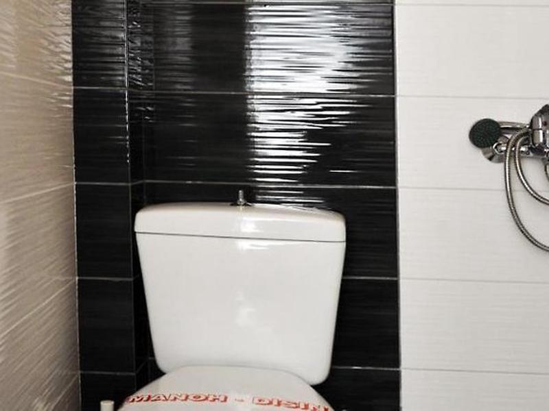 335F180D8E2EC61E5F6467A2EA5AB879