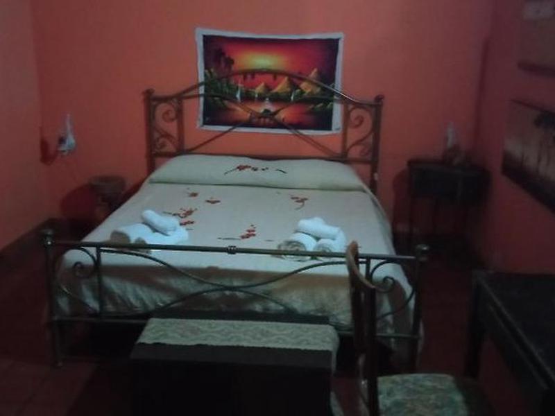 66B47DCEEDE8917D4613AAB5E2B9F8EB