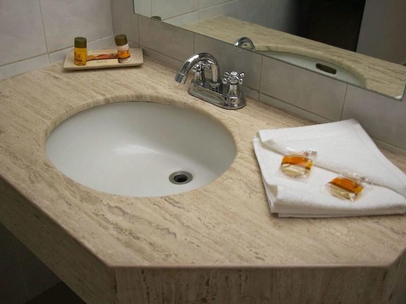 2B5558DD656825CFC42F2F4E0BAF39C3