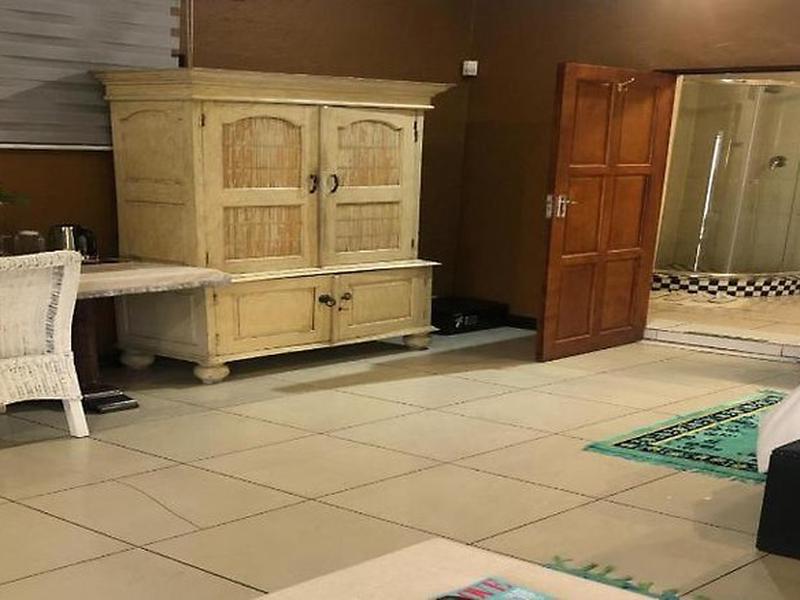 354F85AF5E1DD7AF6364236F08037AF3