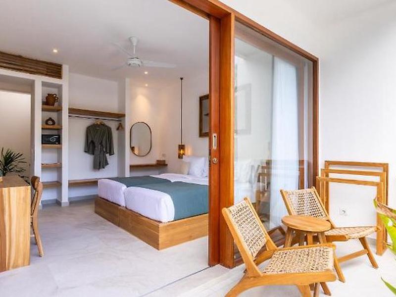 7E6CC75442A48AEE8E48CF9C0CAC514A