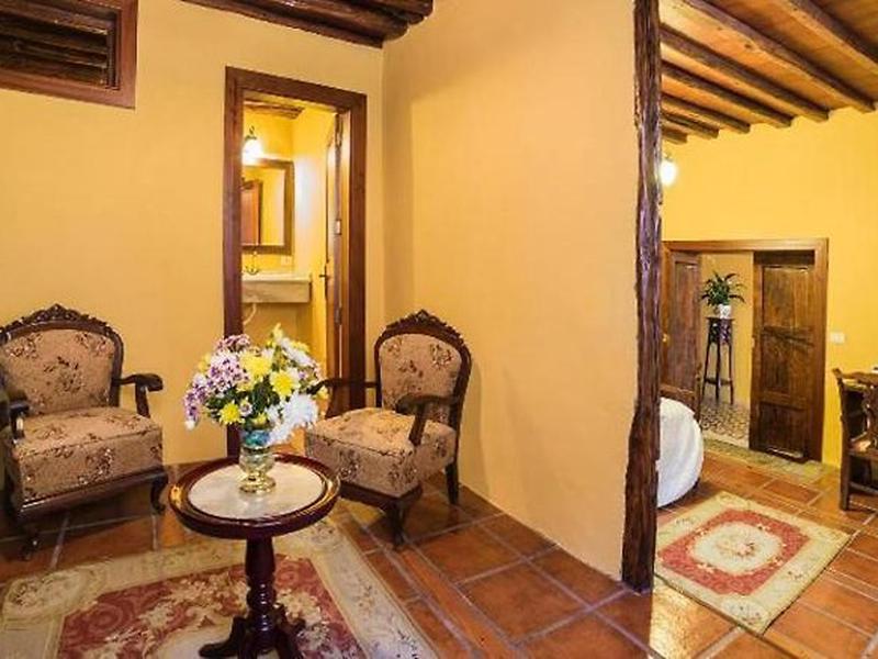 B61531165DBD5C2D11ABF67328BF4369