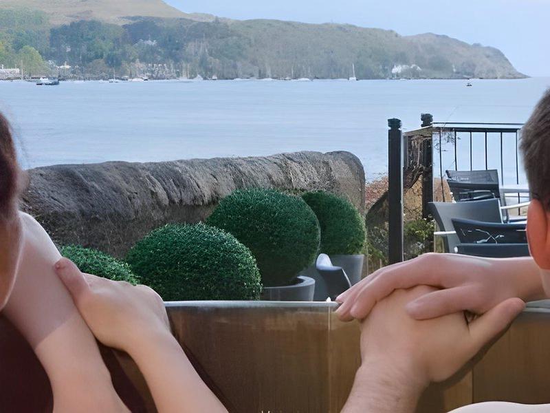 93EB2C5AA2190296255DDC6C58F635E7