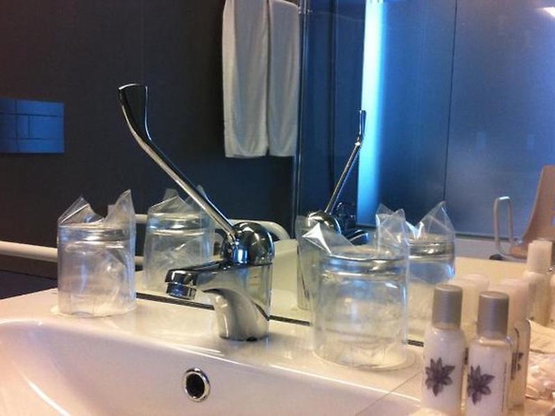 5F10B3B42E23B3E569E2DE0FAC7714AB