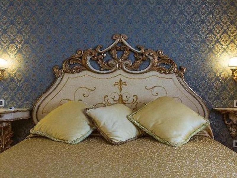 F22845F31F26B0CE12573DB86C615D53