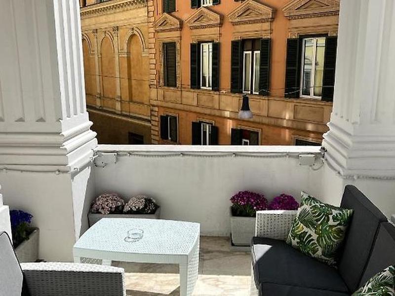 D2198079BA78AEEE45935617ECE421B3