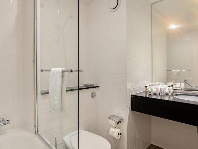 EF8B6F7AED9F6CB9ADD93E037887D4C2