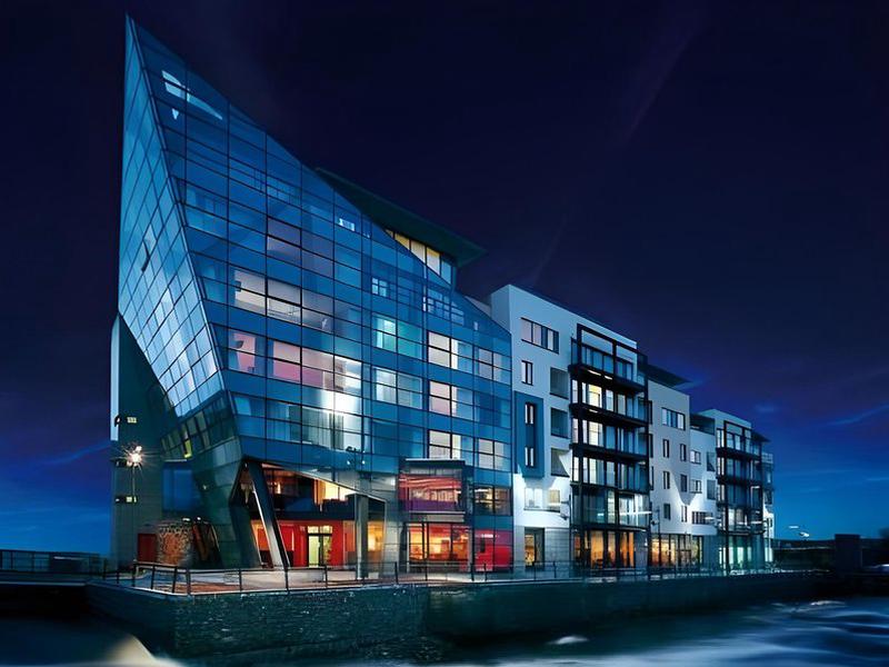 134692FDB2CB5C04BC7CF1F0D9E9D6BB