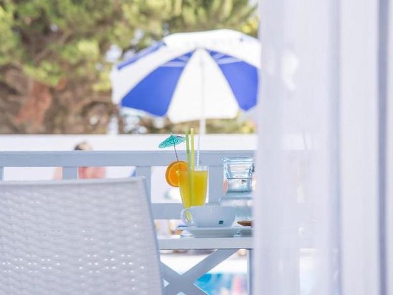 6365A505600851E79F4D852AFA8991EB