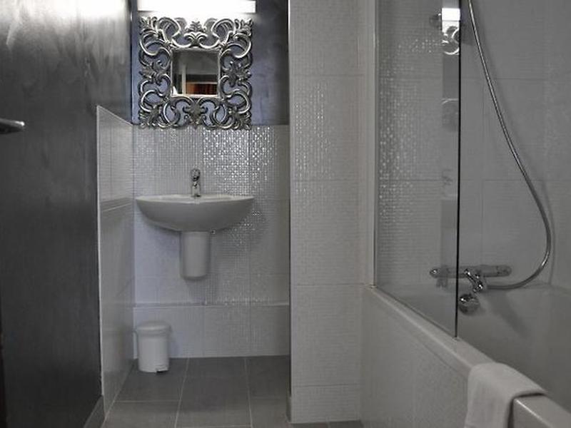 C4789C828DF139533F1DB55C9CF5B8D9