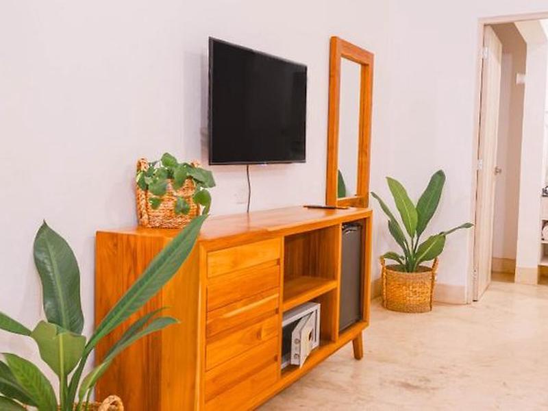 CEEBF82C1147B63E422B39ACD983EC5E