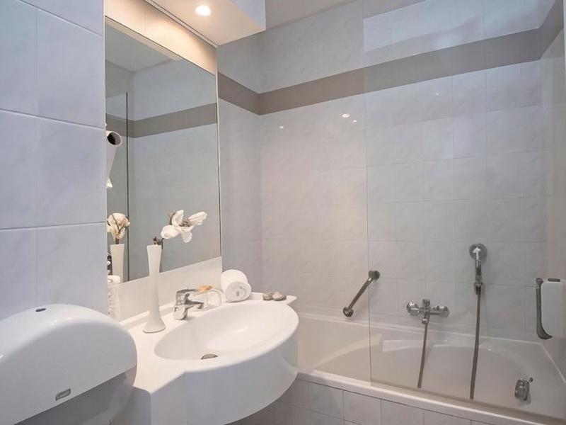 9CAA69E30964615C44501DB9A4076370