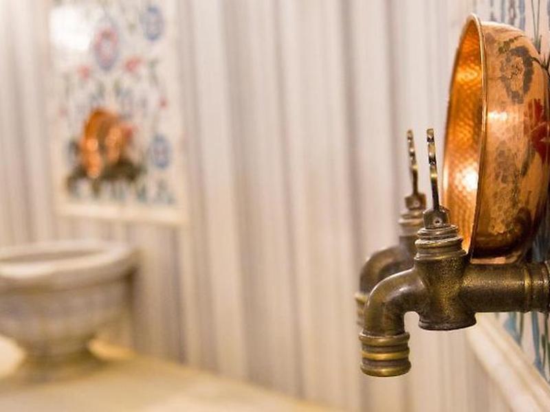 2BDA0C4C19194306C62AD7A2FE6962BC