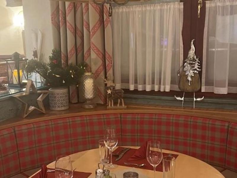 0BFDDA0C107B080BF0244483E66044DC