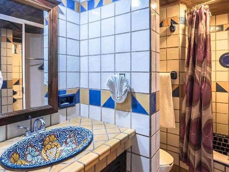 7947D0997BEF54048EF9D0FD16B1C75B