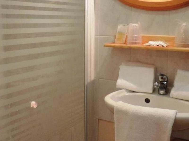 53597F834A0BB101D269E8B1BA386043