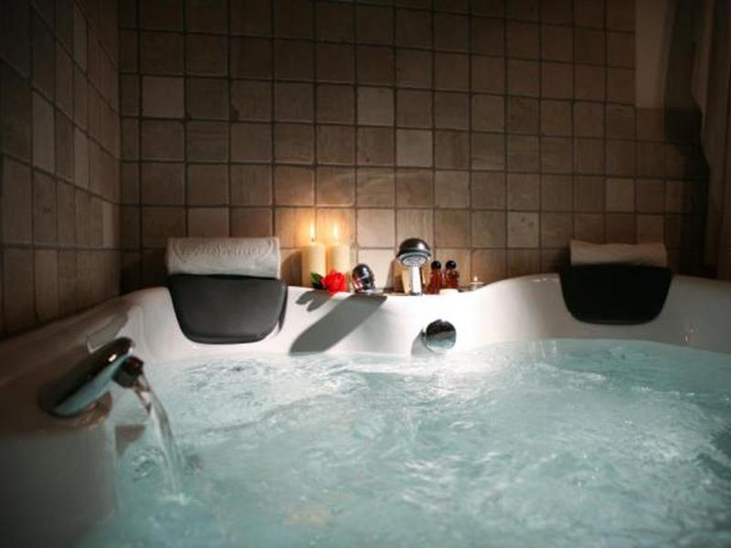 08D624381D03565CD0FDE0CF9CECB41C