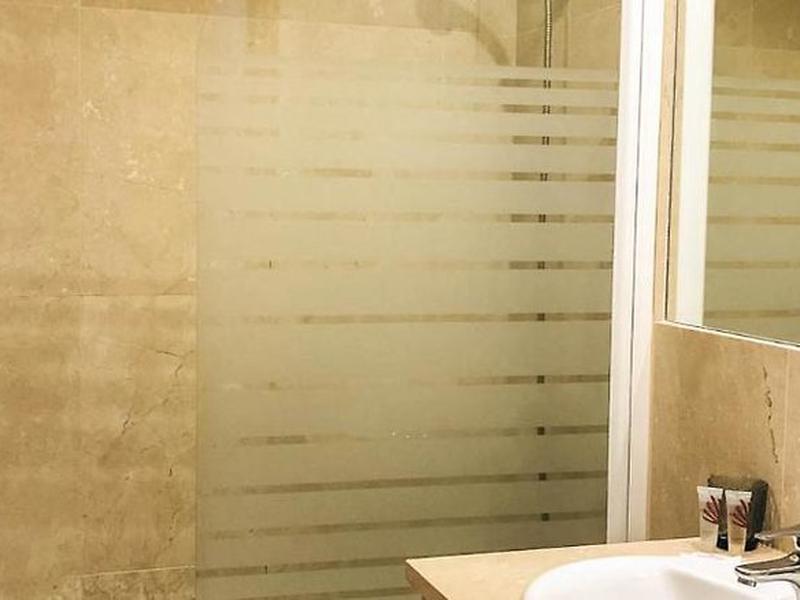 7ADE5B0F56A84B56656EB58063EC7272