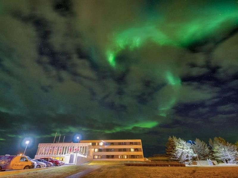 96680F41B006D48D58206178C1F1F6F0