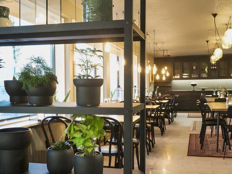 B2E0A337045397C6F0EBBDF2F5488061