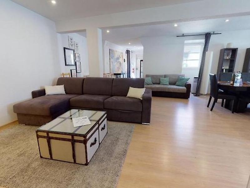 02AB2B4802E46C18FAC687BB2D28F8DF