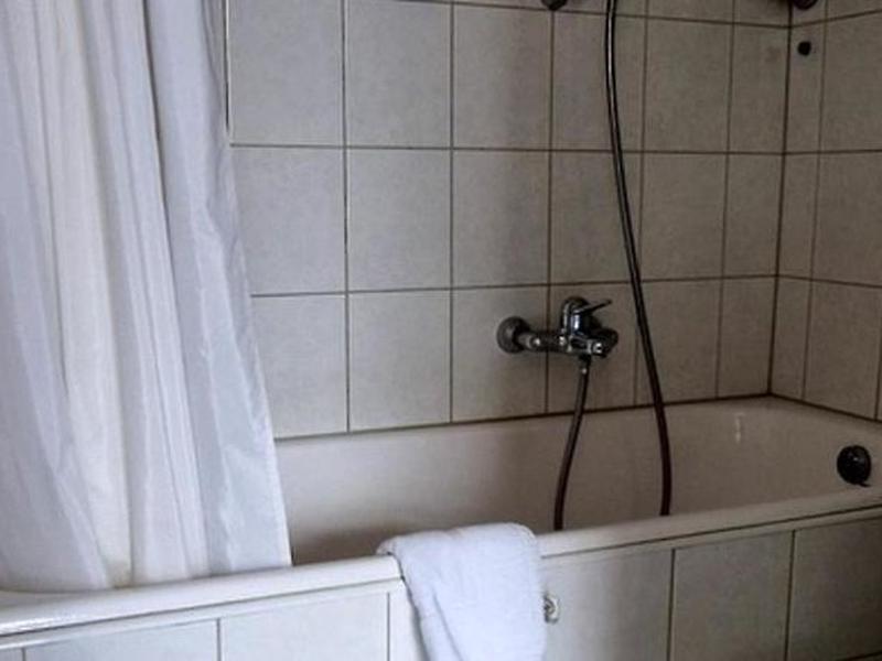 BF1FE7FD562F494C137CC86B7A72ED3C