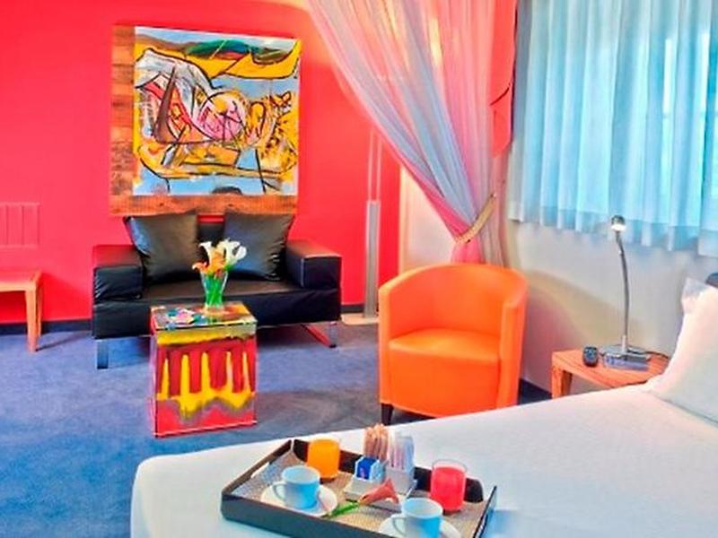 BCDDA99AF11667CFF46F4C98075D1259