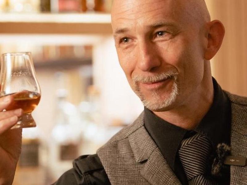 250073992FBE0B651281D0A81CE8132B