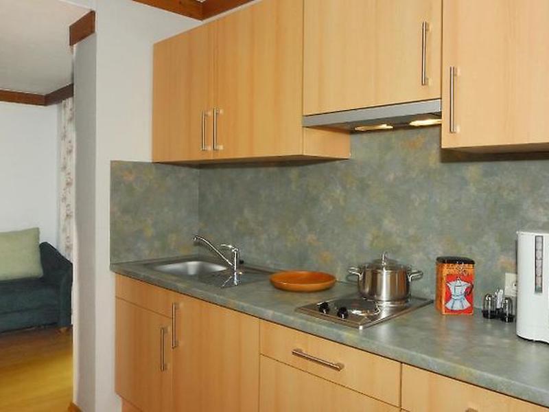 472D5B60DB3F9E45AF3DDCDBD6195451