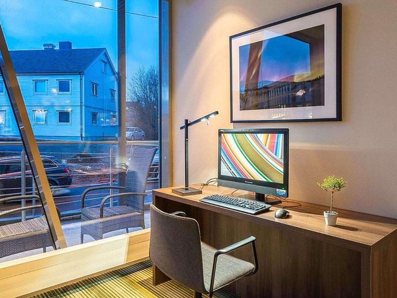 1809D64783BAF2D5ACCB80C9A07B2281