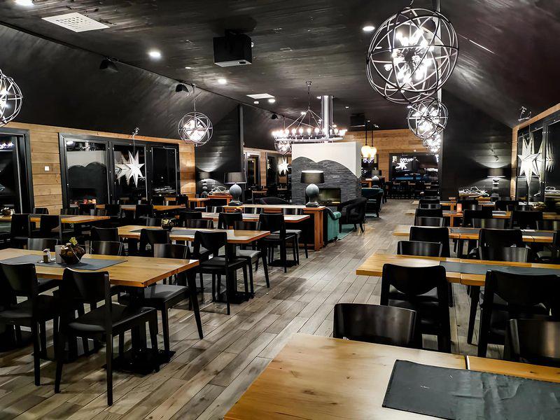 13281CDA817A4C68E81F7E10138F1678