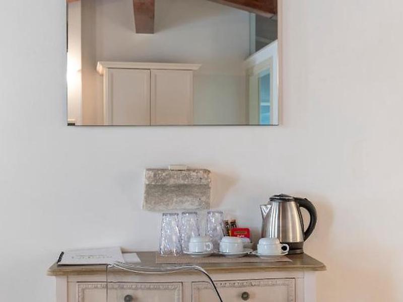 1228C7B9BFF9017EFB1686906AD6C645